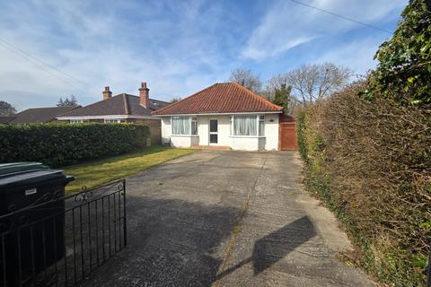 Greenland Avenue, Wymondham, Norfolk... 3 bed bungalow for sale