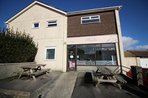 Trelawney Road, Saltash 2 bed end of terrace house for sale