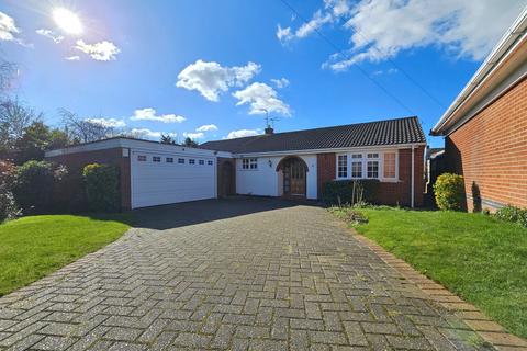 Stamford Drive, Leicester, LE7 2 bed detached bungalow for sale
