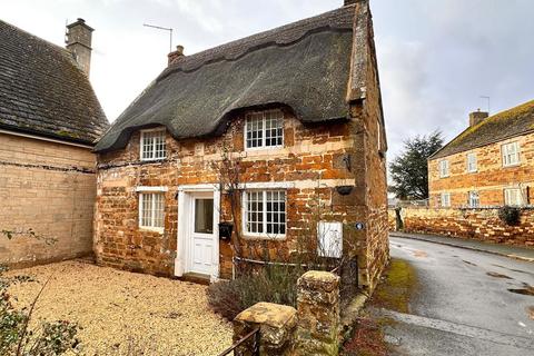 The Green, Caldecott, Market... 1 bed cottage for sale
