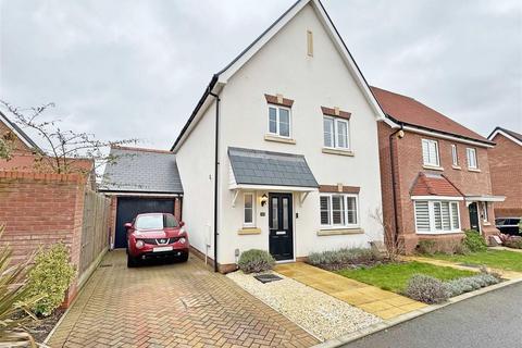 Little Rye Fields, Great Leighs... 3 bed detached house for sale