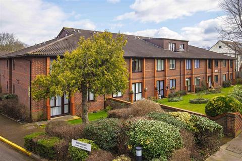 Park Avenue, Enfield 1 bed retirement property for sale