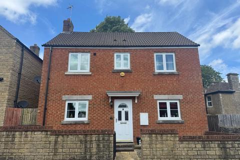 Stonefield Court, Frome, BA11 3 bed detached house for sale