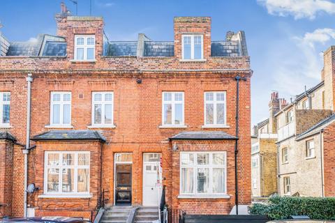 Meath Street, Battersea, London, SW11 2 bed flat for sale