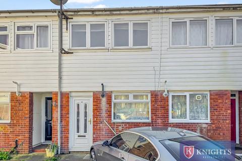 Lomond Close, London, N15 3 bed terraced house for sale