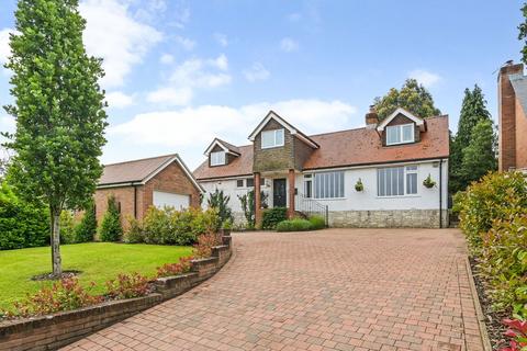 Knightwood Close, Lyndhurst, SO43 5 bed detached house for sale