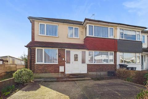 Varney Close, Cheshunt 5 bed end of terrace house for sale