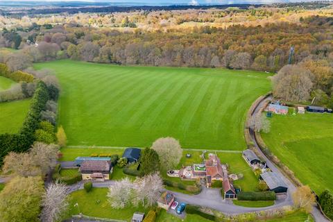Hewshott Lane, Liphook 5 bed detached house for sale