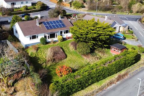 Camelford, Cornwall 2 bed bungalow for sale