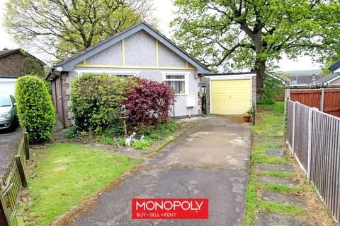 Marcellas Court, Denbigh LL16 2 bed detached bungalow for sale