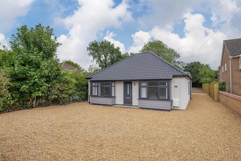 106 Norwich Road, Attleborough NR17 3 bed detached bungalow for sale