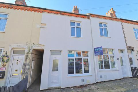 Queens Road, Hinckley... 2 bed terraced house for sale