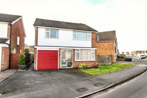 Greenacres Drive, Lutterworth LE17 4 bed detached house for sale