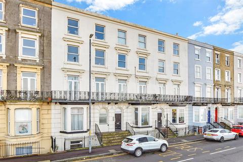 Ethelbert Terrace, Margate, Kent 2 bed apartment for sale