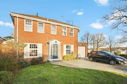 Tiltwood Drive, Crawley Down, RH10 4 bed detached house for sale