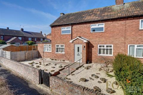 Hillsfield, Upton