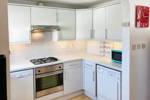 Collier Wood, Wimbledon SW19 11 bed flat for sale