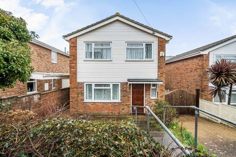 Darlinghurst Road, Folkestone, CT19 3 bed detached house for sale