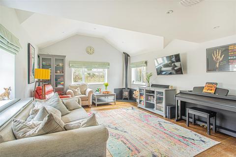 Melksham Lane, Broughton Gifford... 3 bed detached bungalow for sale