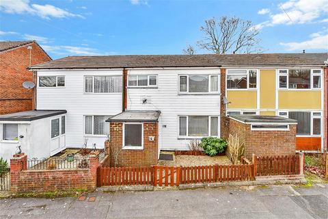 Chaucer Close, Waterlooville, Hampshire 3 bed terraced house for sale