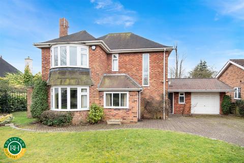 Bawtry Road, Bessacarr, Doncaster 3 bed detached house for sale