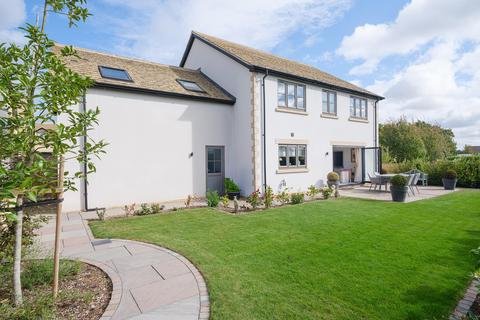The Shearings, Sutton Benger... 4 bed detached house for sale