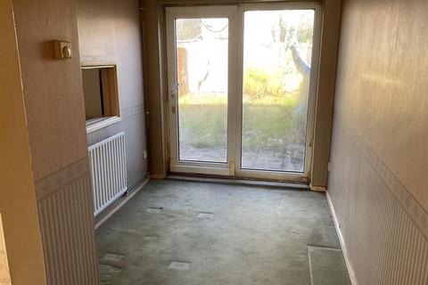 St. Paul's Close, Rochester, Kent 2 bed terraced house for sale