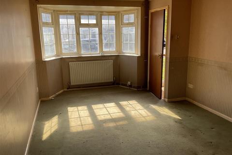 St. Paul's Close, Rochester, Kent 2 bed terraced house for sale