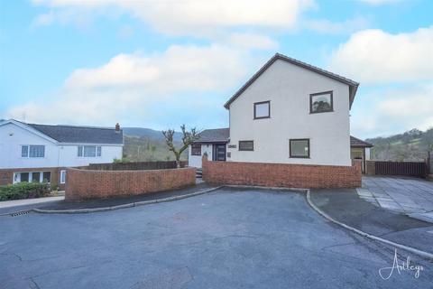 Vale View, Pont Nedd Fechan, Neath 3 bed detached house for sale