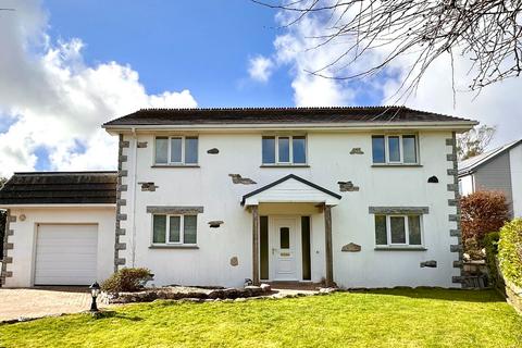 St. Austell PL26 4 bed detached house for sale