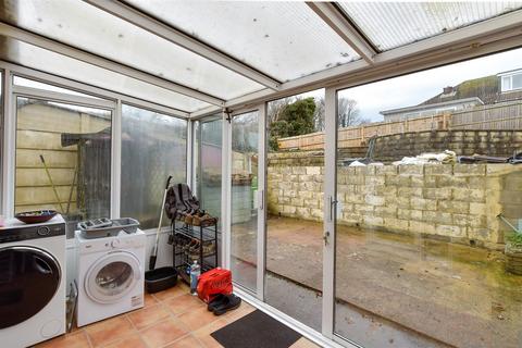 Netherfield Green, Woodingdean... 4 bed chalet for sale