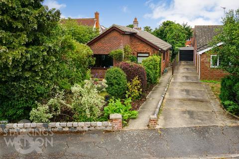 Lime Tree Avenue, Long Stratton, Norwich 3 bed detached bungalow for sale