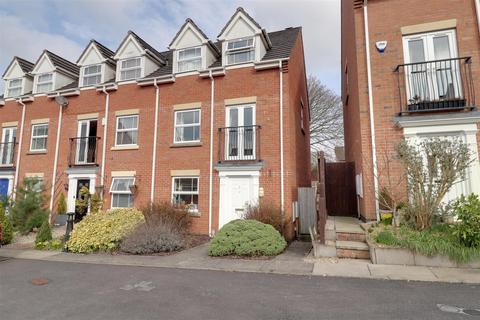 Moreton Place, Scholar Green 4 bed townhouse for sale