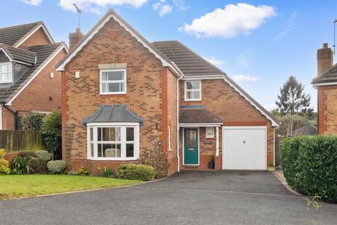 Clyde Avenue, Evesham WR11 4 bed detached house for sale