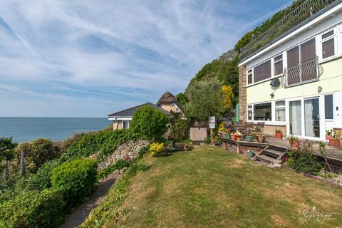 Bath Road, Ventnor 1 bed apartment for sale