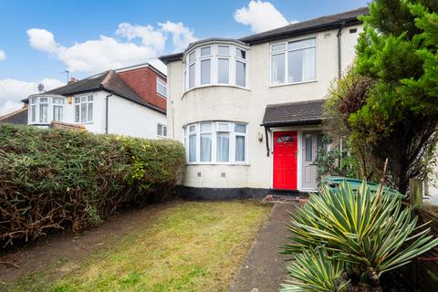 Alberta Avenue, Sutton SM1 2 bed maisonette for sale