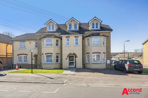 Manor Road, Romford, RM1 1 bed flat for sale