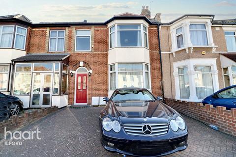 Cambridge Road, Ilford 4 bed terraced house for sale