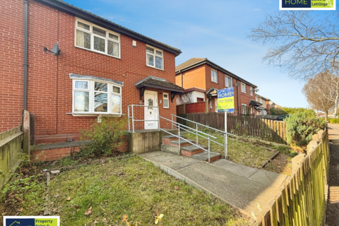 The Fairway, Leicester, Leicestershire 3 bed semi