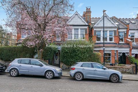 Grove Avenue, Muswell Hill, London, N10 5 bed terraced house for sale