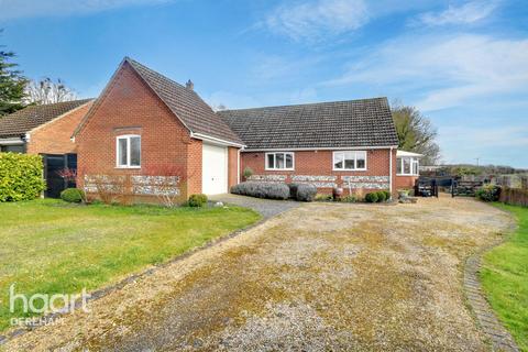 Houghton Lane, Swaffham 3 bed detached bungalow for sale