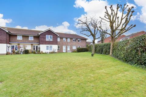 Sutherland Drive, Birchington, Kent 1 bed ground floor flat for sale