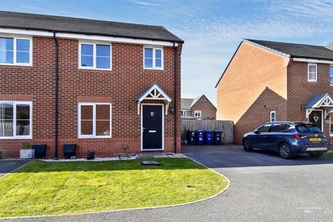 Atlantean Drive, Leyland PR25 3 bed semi