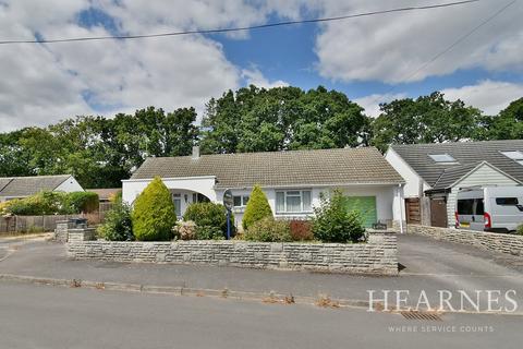 Longacre Drive, Ferndown, BH22 3 bed detached bungalow for sale