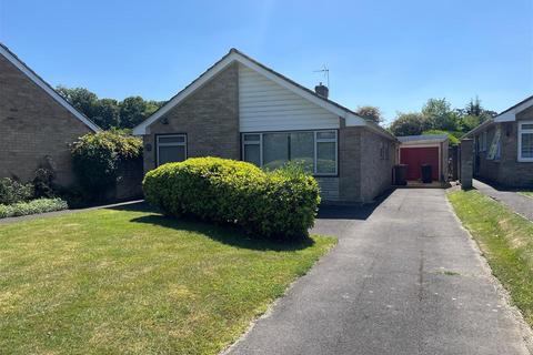Westleigh Drive, Sonning Common... 3 bed detached bungalow for sale