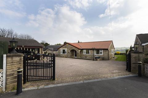 293, Halifax Road, Liversedge... 3 bed bungalow for sale