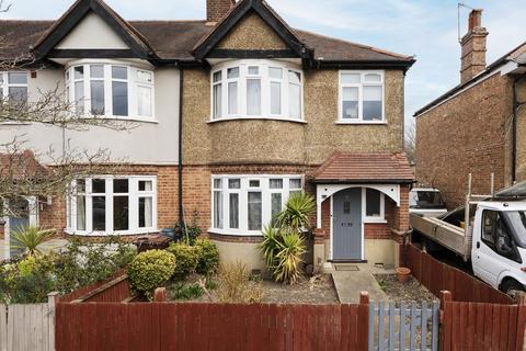 Woodland Way, Mitcham CR4 3 bed semi