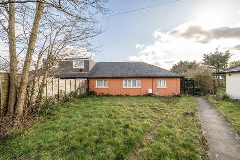 Westfields Road, London W3 3 bed bungalow for sale