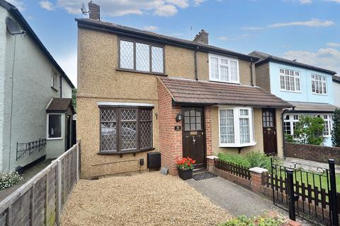 New Road, Shenley, WD7 3 bed semi