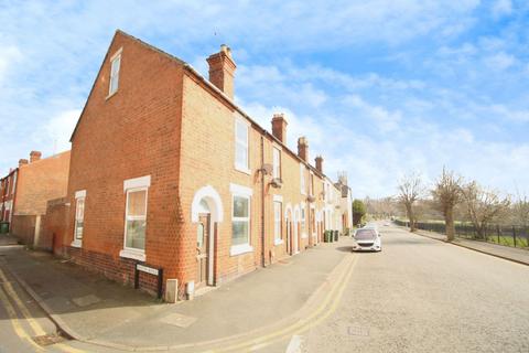 Radford Avenue, Kidderminster DY10 3 bed end of terrace house for sale